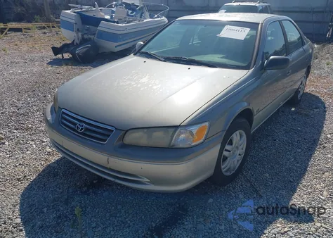 2001 Toyota Camry Le from USA, damaged, VIN JT2BG28K310553323
